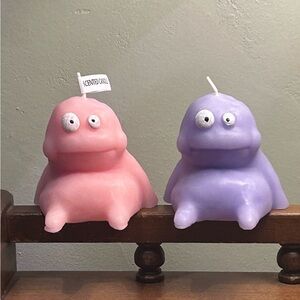 Ventray Home Big Mud Monster Shaped Pink & Purple Soy Wax Candle Set NWTS